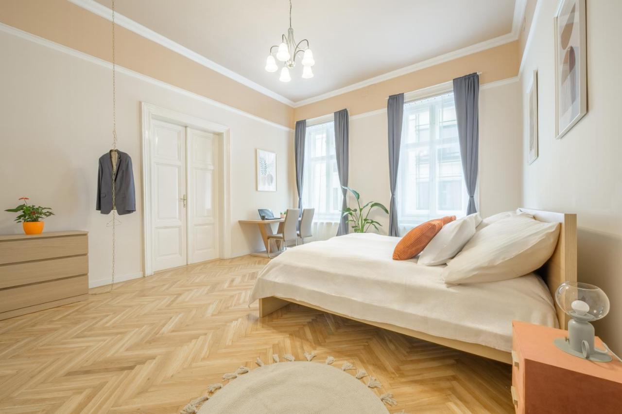 Best Seasons Andrassy 布达佩斯 外观 照片